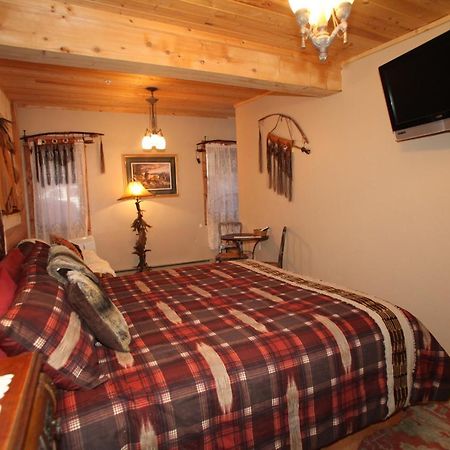 Swan River Inn Bigfork Exterior photo